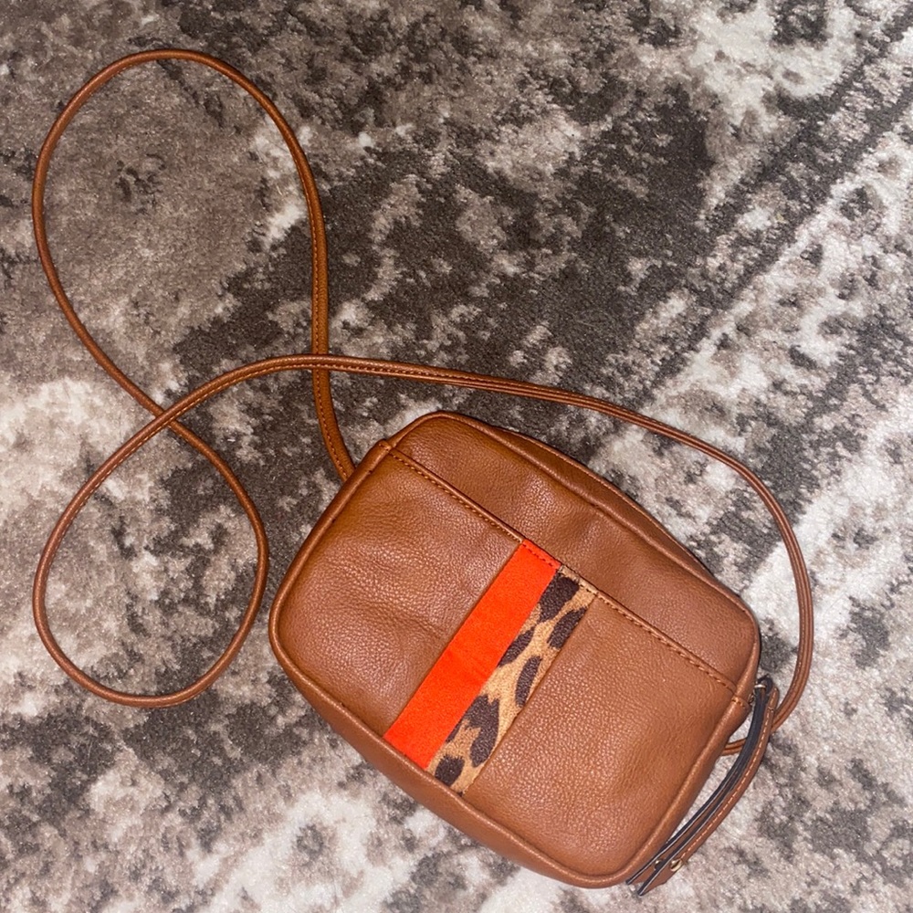 Small crossbody